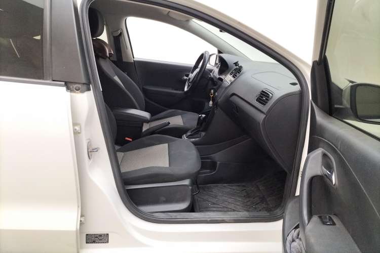 Used Volkswagen Polo 2018 1.5L Automatic Advanced Driving Model
