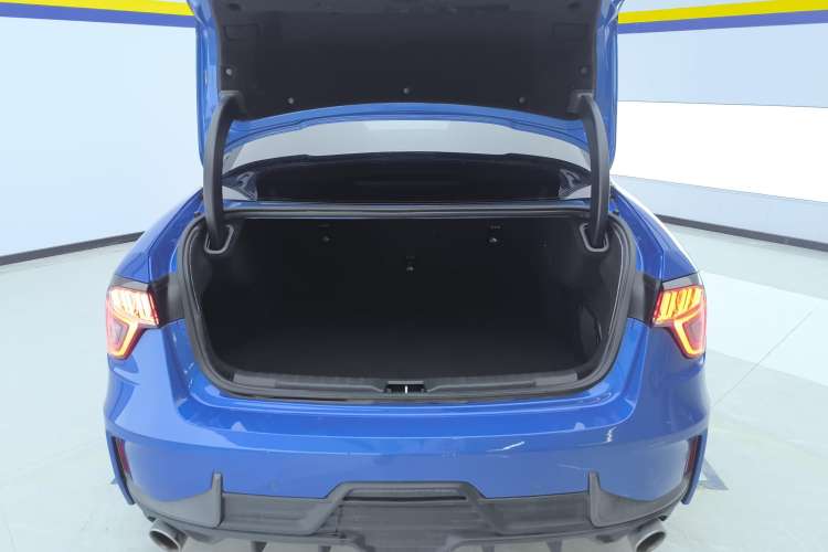 Used Lynk & Co 03 2019 1.5TD DCT JingPro Edition China VI Standard
