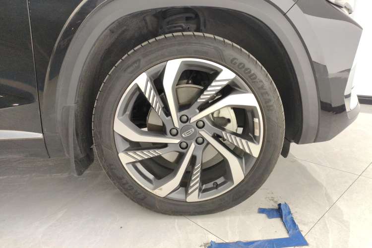 Used Geely Auto Monjaro L 2024 2.0TD High-Power Automatic Two-Wheel Drive Skyline Edition
