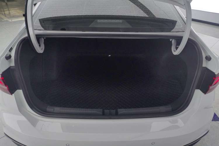 Used Volkswagen Lavida 2023 280TSI DSG Starry Sky Deluxe Edition
