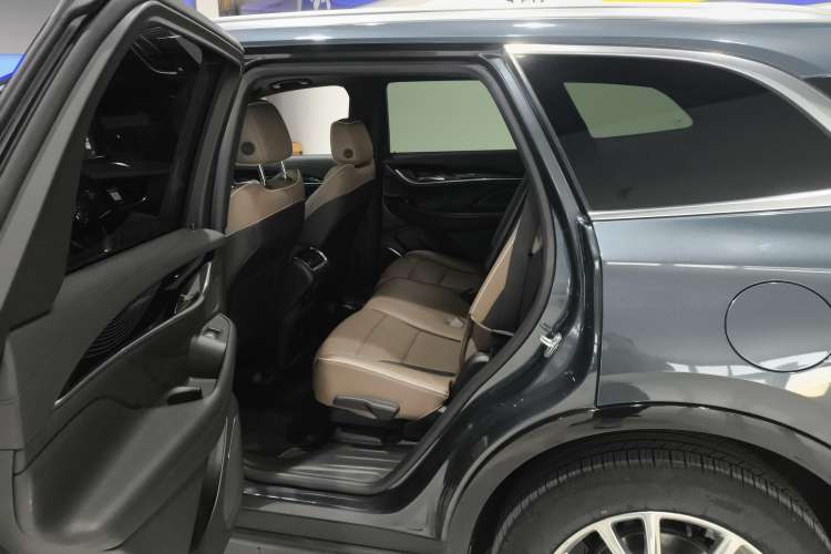 Used Buick Enclave 2022 652T 4x4 Prestige Flagship 7-Seater
