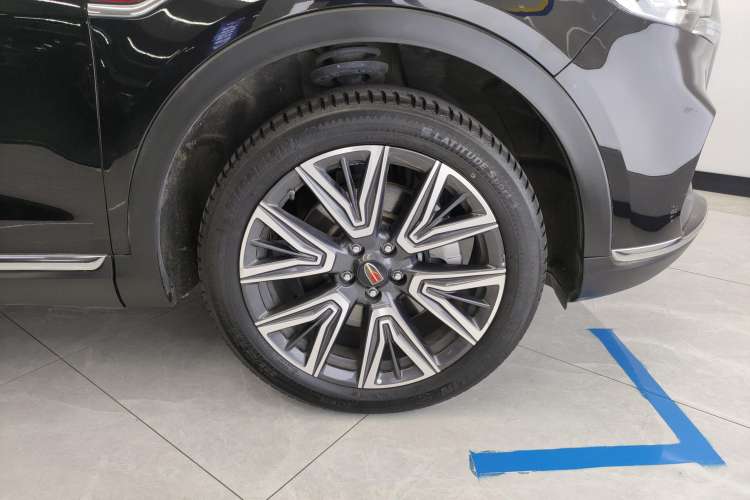 Used Hongqi HS5 2022 Facelifted Version 2.0T Smart Connect Flagship All-Wheel-Drive Edition
