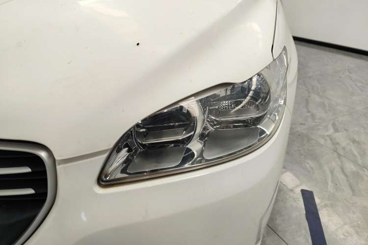 Used Peugeot 301 2016 1.6L Manual Comfort Edition
