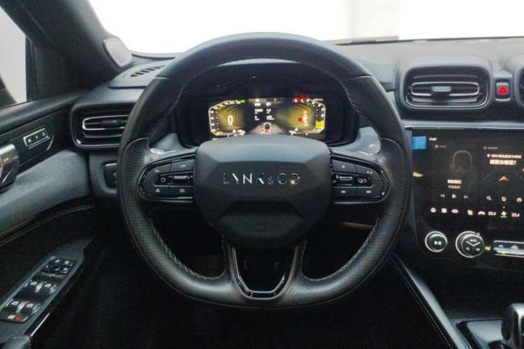 Used Lynk & Co 03 2022 2.0TD DCT JingPro
