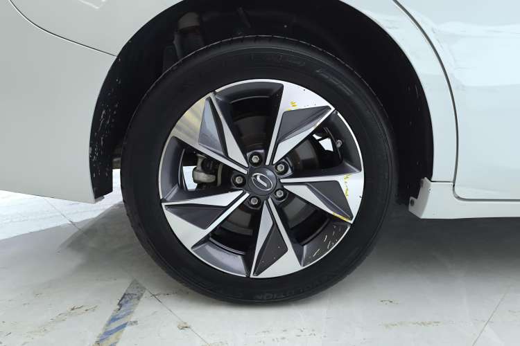 Used GAC Trumpchi M6 2021 PRO 270T Automatic Luxury Edition
