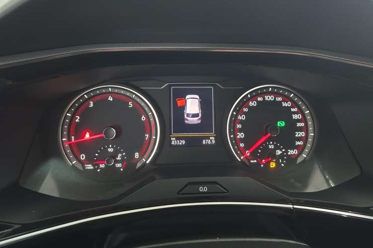 Used Volkswagen Tayron 2021 330TSI Two-Wheel Drive Luxury Smart Connectivity Version
