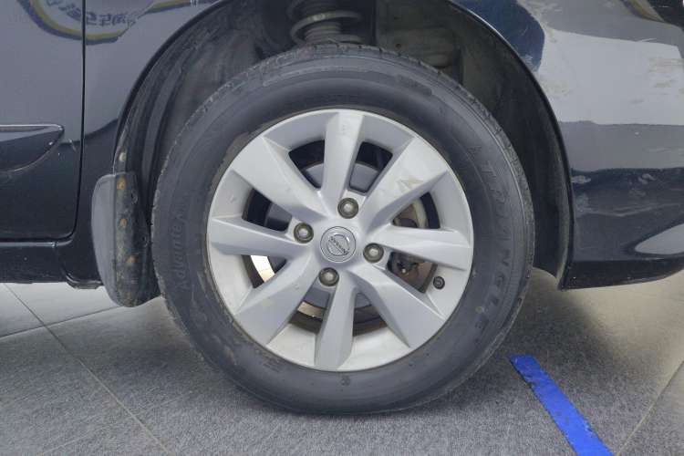 Used Nissan Livina 2013 1.6XL CVT Luxury Edition
