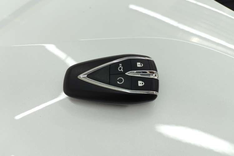 Used Changan UNI-V 2024 1.5T Prestige Edition
