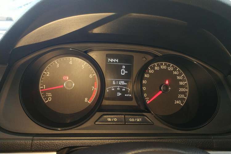 Used Volkswagen Lavida 2017 1.6L Manual Fashion Edition
