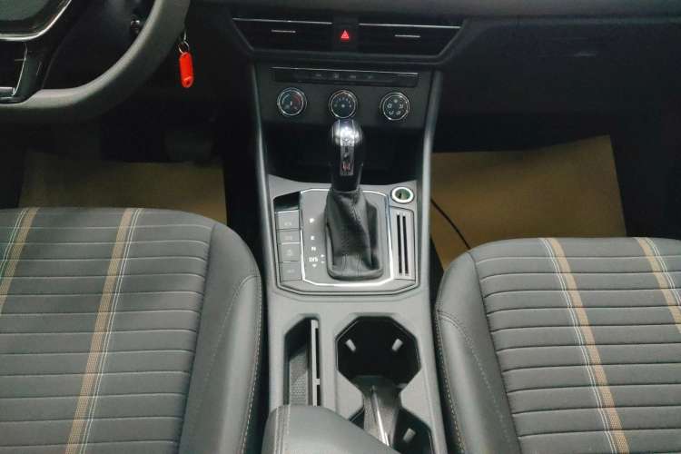 Used Volkswagen Lavida 2021 280TSI DSG Comfort Edition
