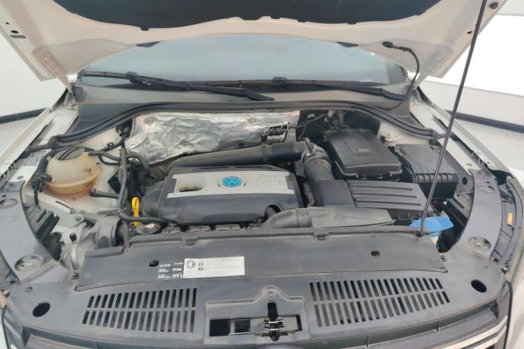 Used Volkswagen Tiguan 2017 300TSI Automatic Two-Wheel Drive Silk Road Comfort Edition
