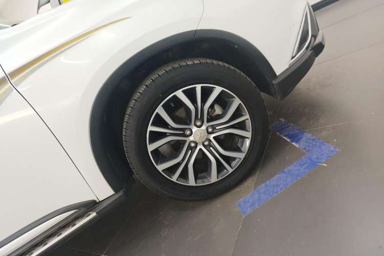 Used Mitsubishi Outlander 2018 2.0L Two-Wheel Drive Glory Edition 5 Seats