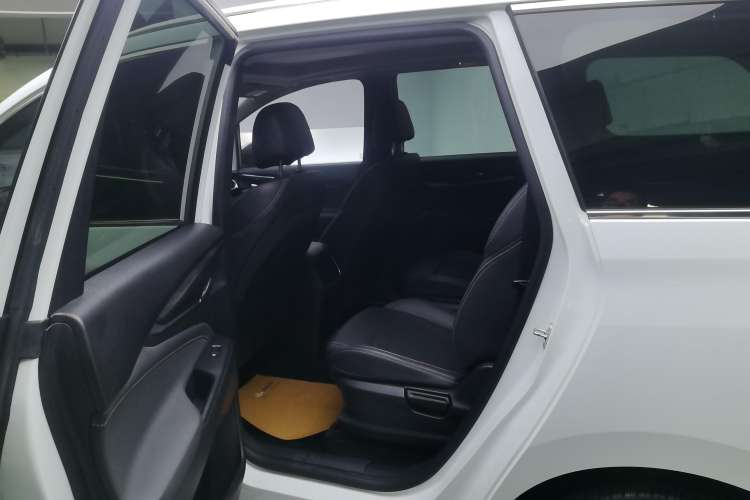 Used SAIC MAXUS G50 2019 1.5T First Edition Automatic Luxury Version 6 Seats
