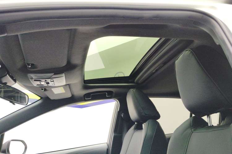 Used Toyota Levin 2022 185T CVT Luxury Edition
