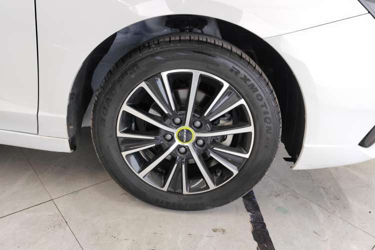 Used Roewe i5 2021 1.5L Manual Diamond Edition
