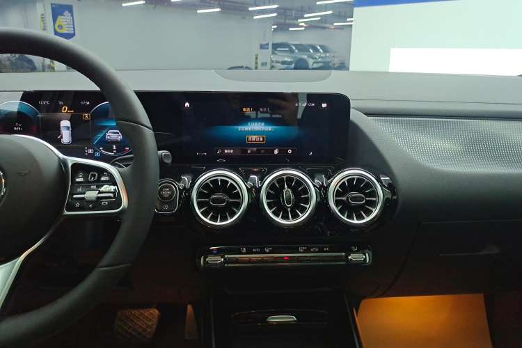 Used Mercedes-Benz GLA 2020 GLA 200
