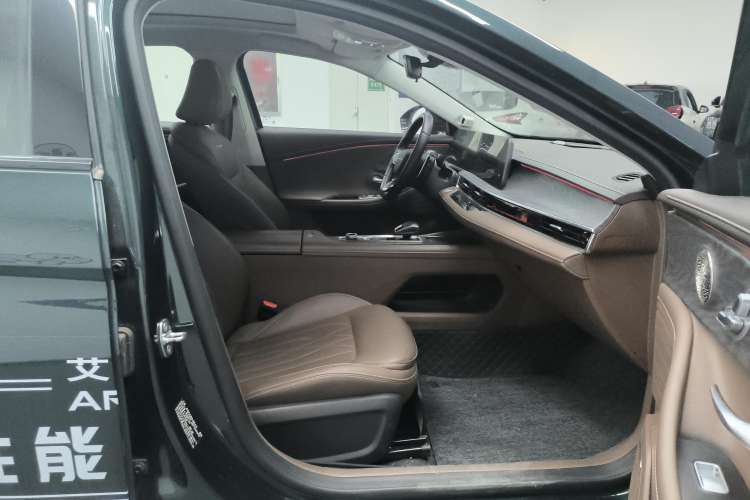 Used Chery Arrizo 8 2023 High-Energy Edition 2.0T DCT Luxury
