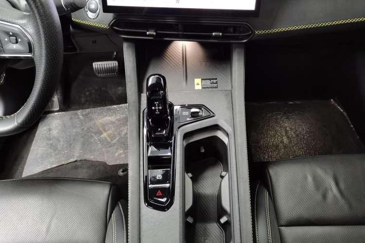 Used Lynk & Co 03 2023 1.5TD DCT JingPro
