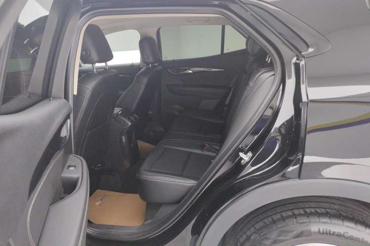 Used Buick Envision 2022 Encore S 552T Two-Wheel Drive Elite Model
