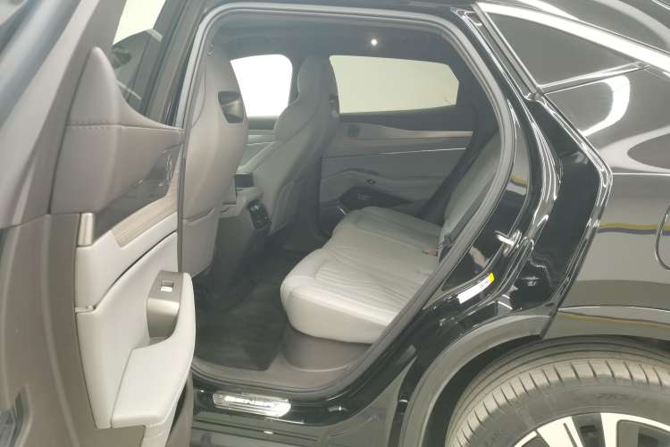 Used Denza N7 2023 Ultra-Long Range Version (Air Edition)
