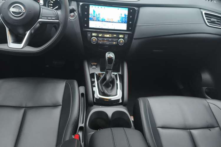 Used Nissan Qashqai 2023 Classic 2.0L CVT XV Comfort Edition
