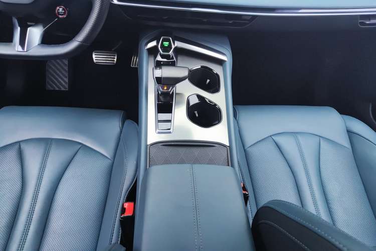 Used MG 7 2023 2.0T Automatic Hunter Luxury Edition
