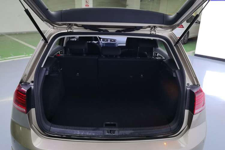 Used Volkswagen Golf 2019 200TSI DSG Comfort & Ambition Edition China VI Standard