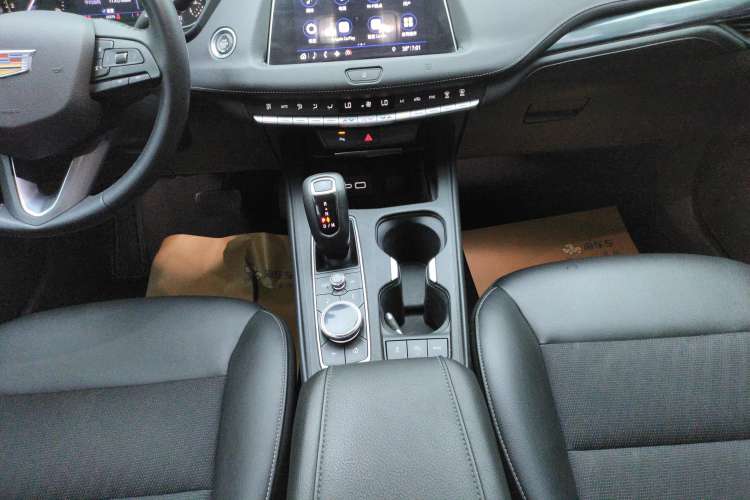 Used Cadillac XT4 2018 28T Two-Wheel Drive Tech Version
