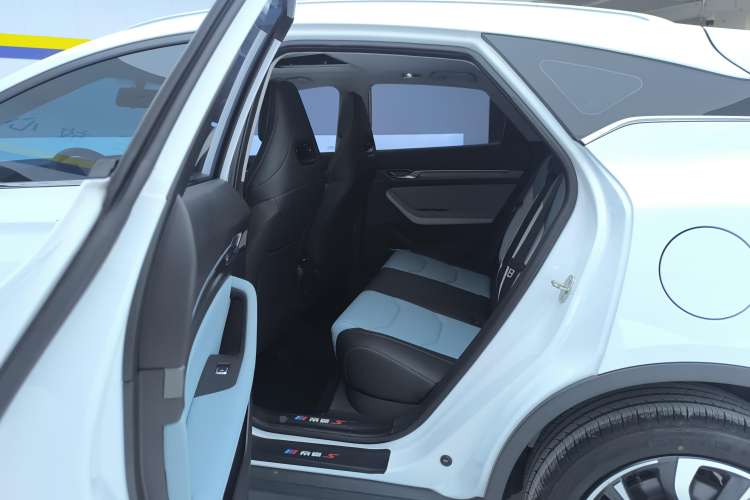 Used Geely Auto Emgrand S 2022 1.4T CVT Crossover Player Edition
