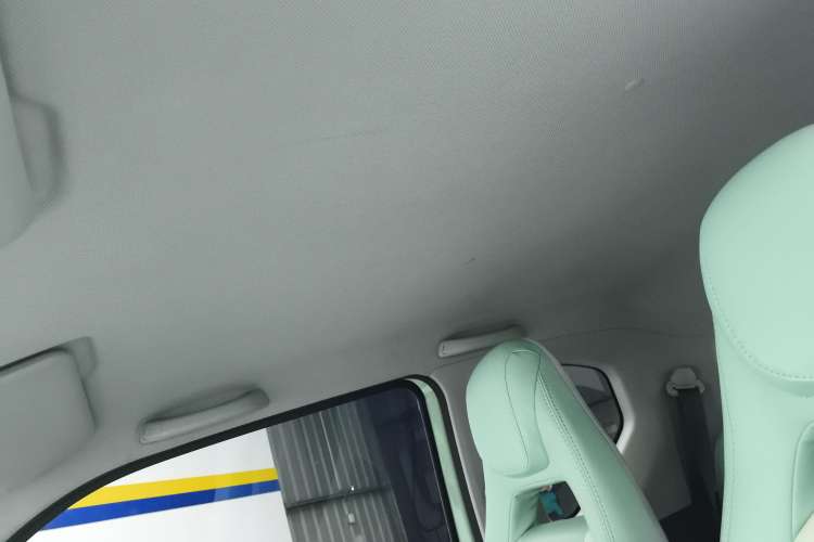 Used Wuling Hongguang MINIEV 2022 Macaron Fashion Model Lithium Iron Phosphate
