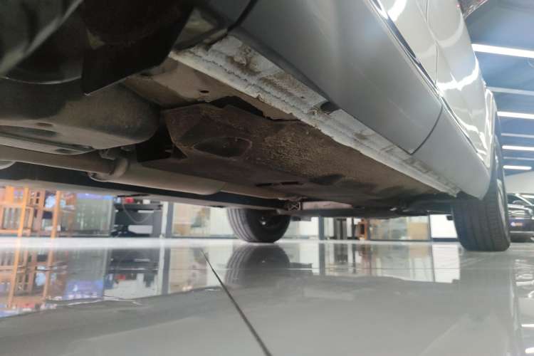 Used Hongqi HS5 2022 Revised Version 2.0T Smart Connect Flagship Edition
