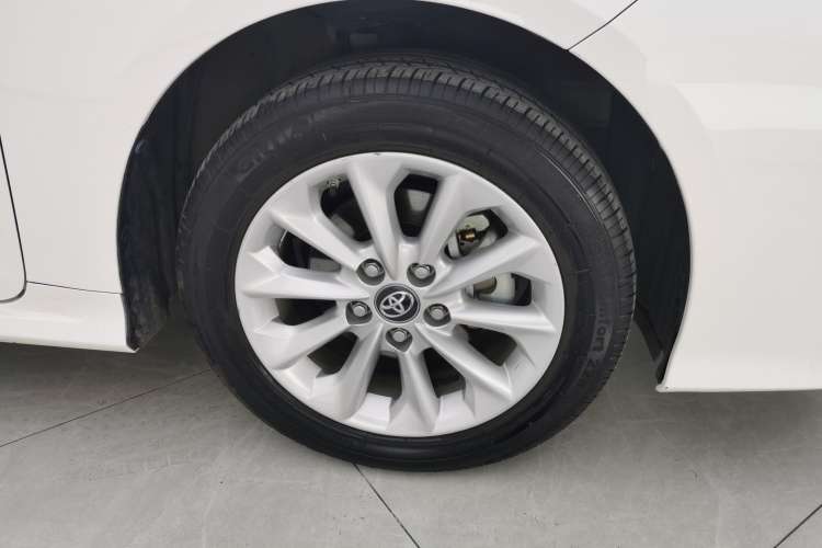 Used Toyota Corolla 2021 Dual-Motor 1.8L E-CVT Elite Edition
