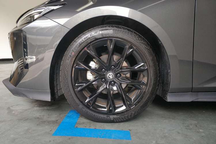 Used Changan UNI-V 2024 1.5T Prestige Edition
