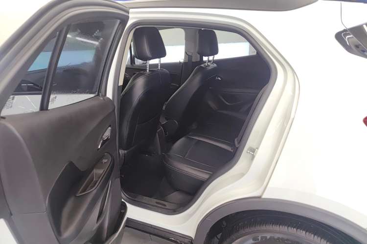 Used Buick Encore 2018 18T Automatic Two-Wheel Drive Urban Leading Model
