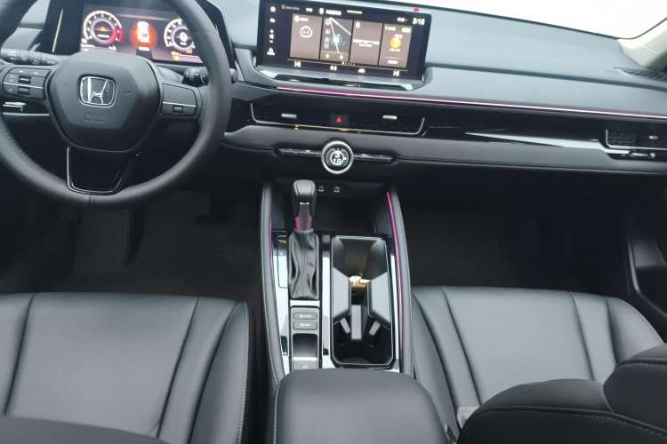 Used Honda Inspire 2023 260TURBO Elegant Edition
