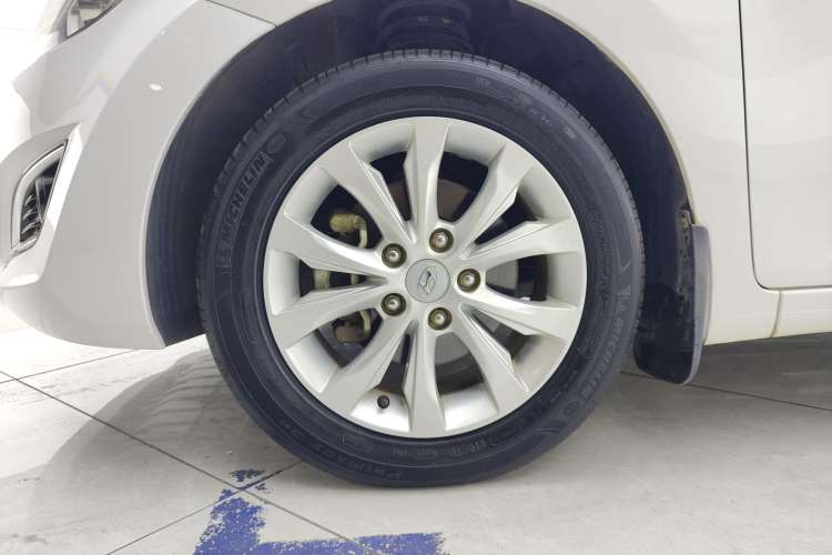 Used Hyundai Elantra 2016 1.6L Automatic Smart Version