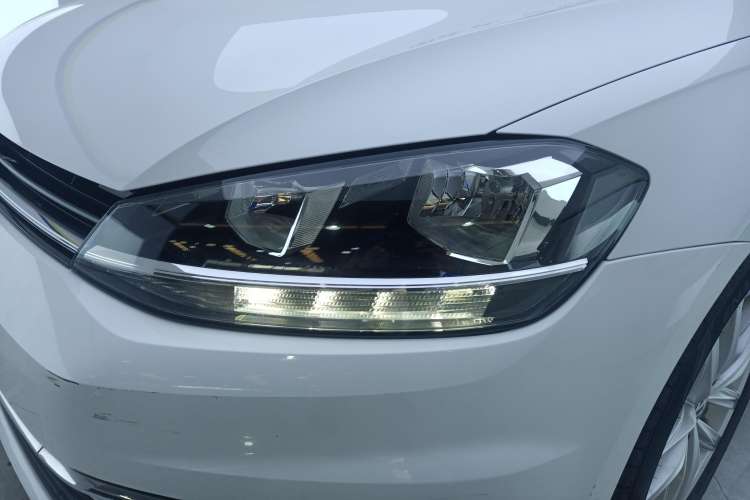 Used Volkswagen Golf 2019 280TSI DSG Comfort Version China V Standard
