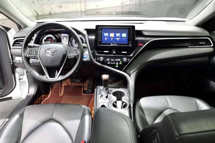 Used Toyota Camry 2021 Dual-Motor 2.5 HGVP Leading Edition
