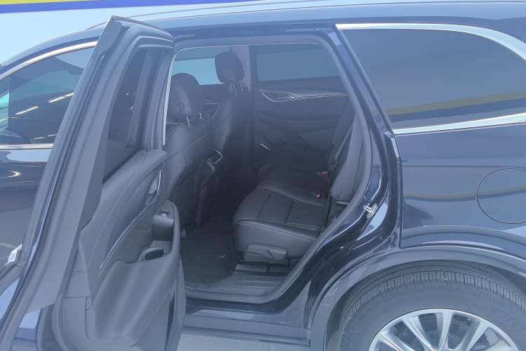 Used Buick Enclave 2022 652T Two-Wheel-Drive Prestige 7-Seater
