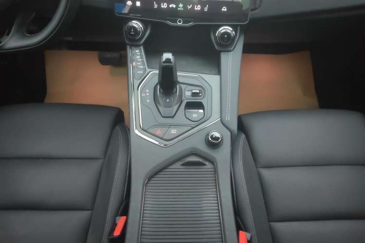 Used Lynk & Co 01 2021 2.0TD Four-Wheel Drive Hype-Halo
