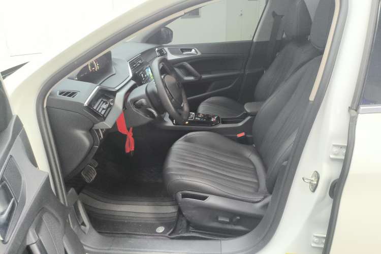 Used Peugeot 408 2022 1.6T Light-Chasing Edition