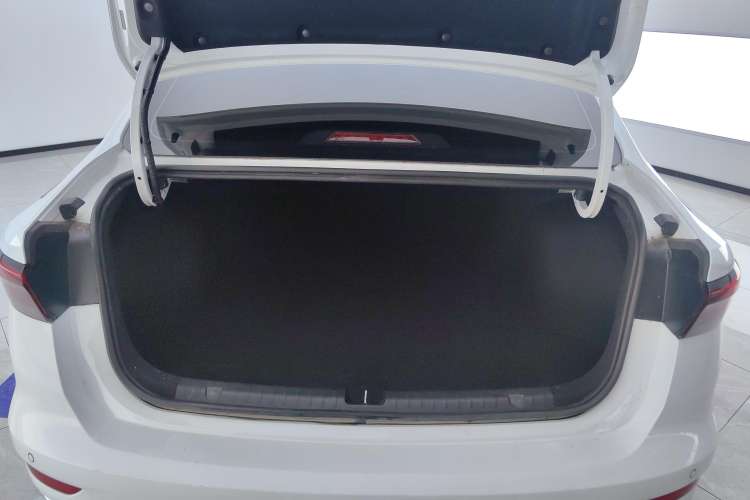 Used Geely Auto Emgrand 2022 4th Generation 1.5L CVT Elite Model
