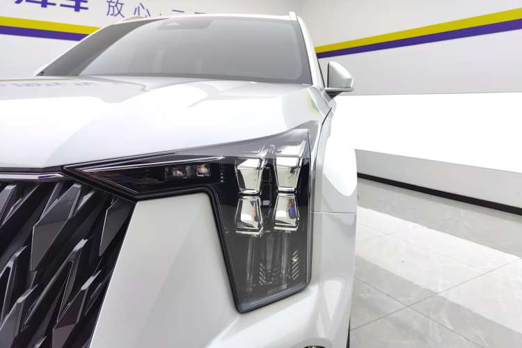 Used GAC Trumpchi GS8 2022 Double-Energy Series 2.0TM Four-Wheel Drive Premium Edition (7 Seats)
