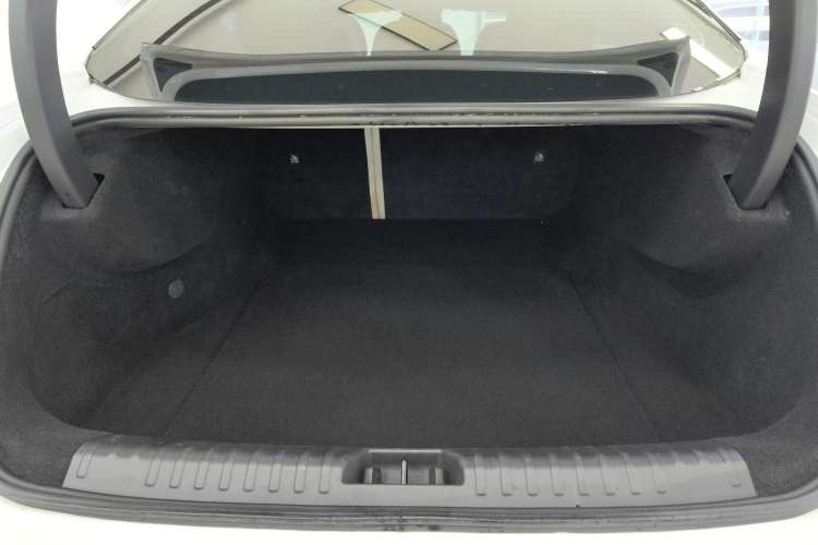 Used Lynk & Co 07 2024 EM-P 126 Long-Range Halo
