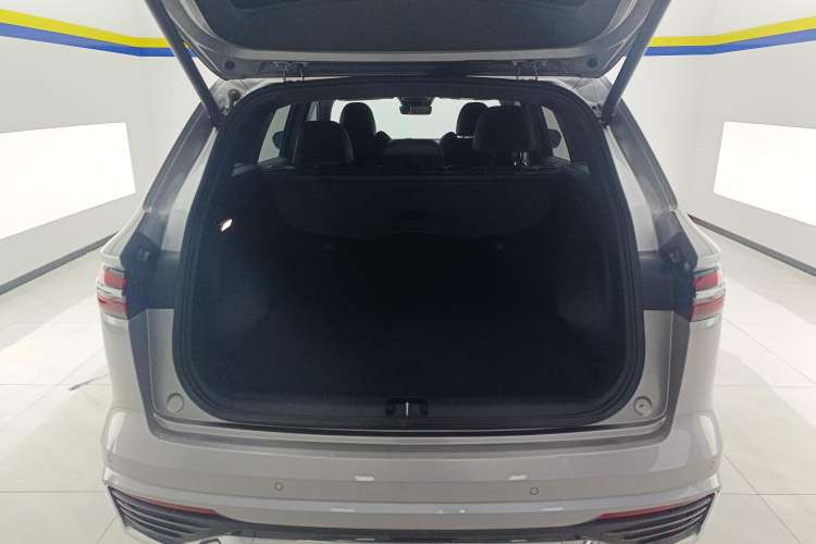 Used Geely Auto Monjaro L 2021 2.0TD DCT EVO Two-Wheel Drive Prestige Version
