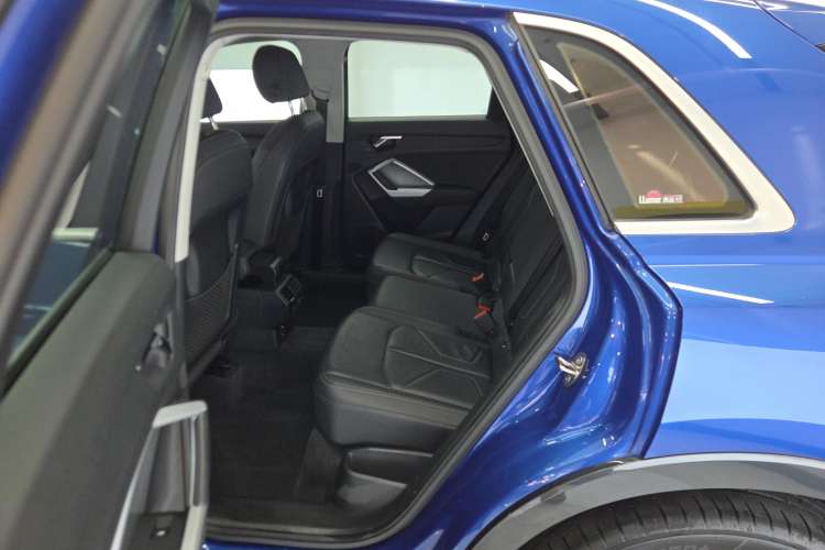 Used Audi Q3 2019 35 TFSI Advanced Style Edition
