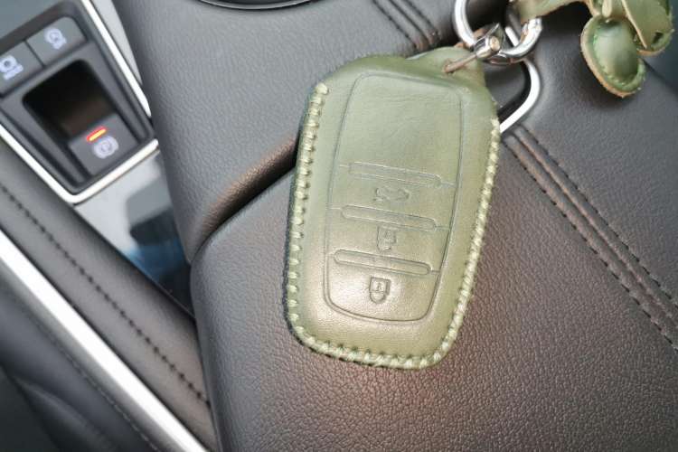 Used Toyota Avalon 2023 2.0L Luxury Edition
