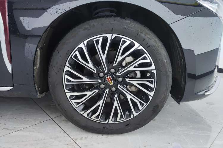 Used Hongqi H5 2024 2.0T Automatic Smart Connect Flagship Edition
