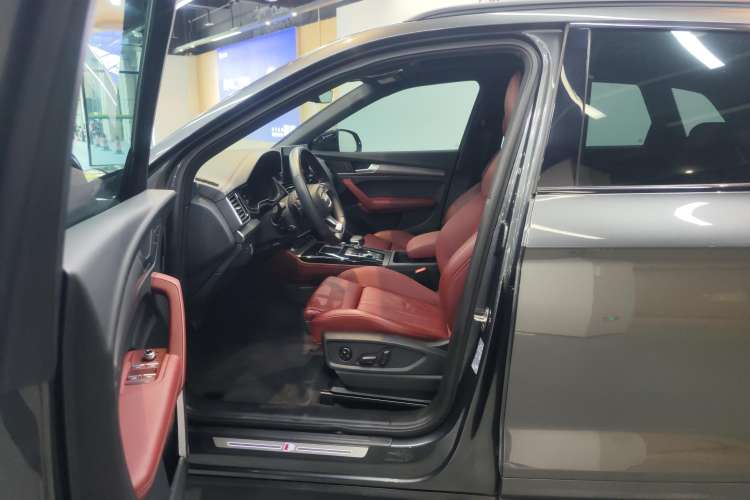 Used Audi Q5L 2022 45T Luxury Dynamic Model
