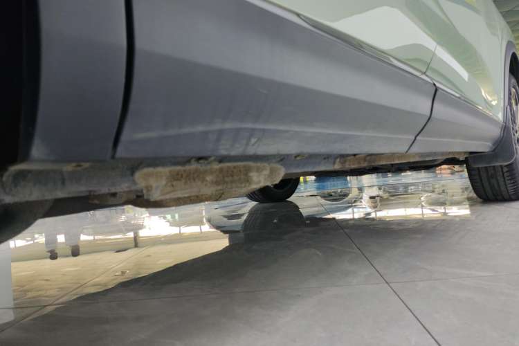 Used Dongfeng Aeolus Huge 2022 Mach Dual-Motor 1.5T MHD Dare-to-Dream Edition
